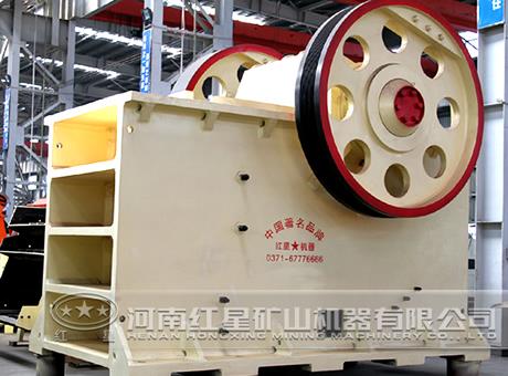 大型破碎机